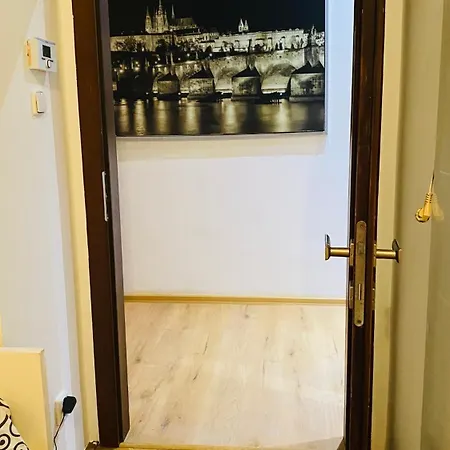 Apartamento In 2 Square Praga