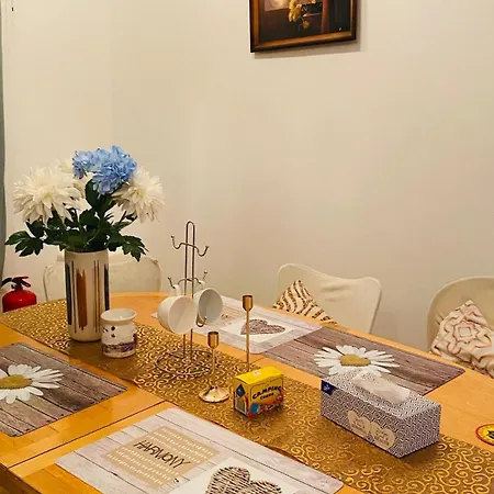 In 2 Square Apartment